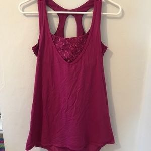 Lululemon athletic top